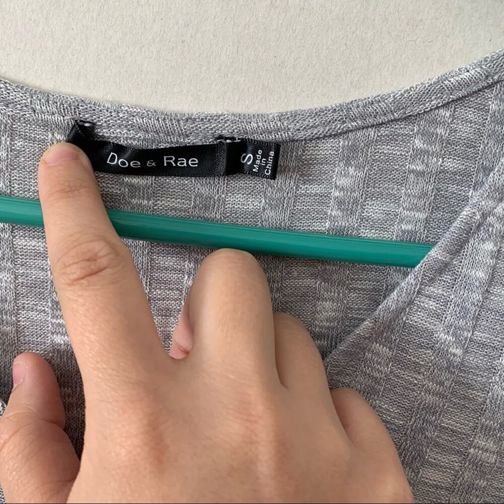Doe & Rae Gray Ribbed Sleeveless Tank Top Button Detail - Picture 3 of 6